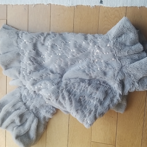 Faux Fur Sparkled Crop Jacket - Picture 4 of 4